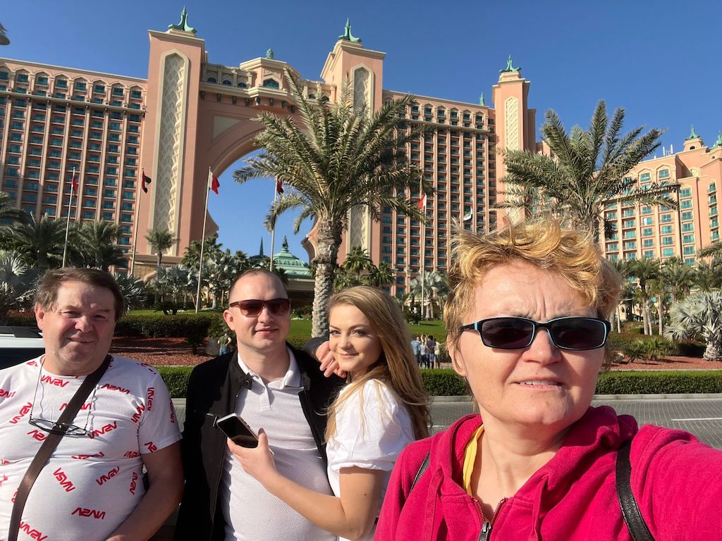 Ion Marin - Mesaj ginerelui meu 👉 din viata ascunsa a unui halat alb