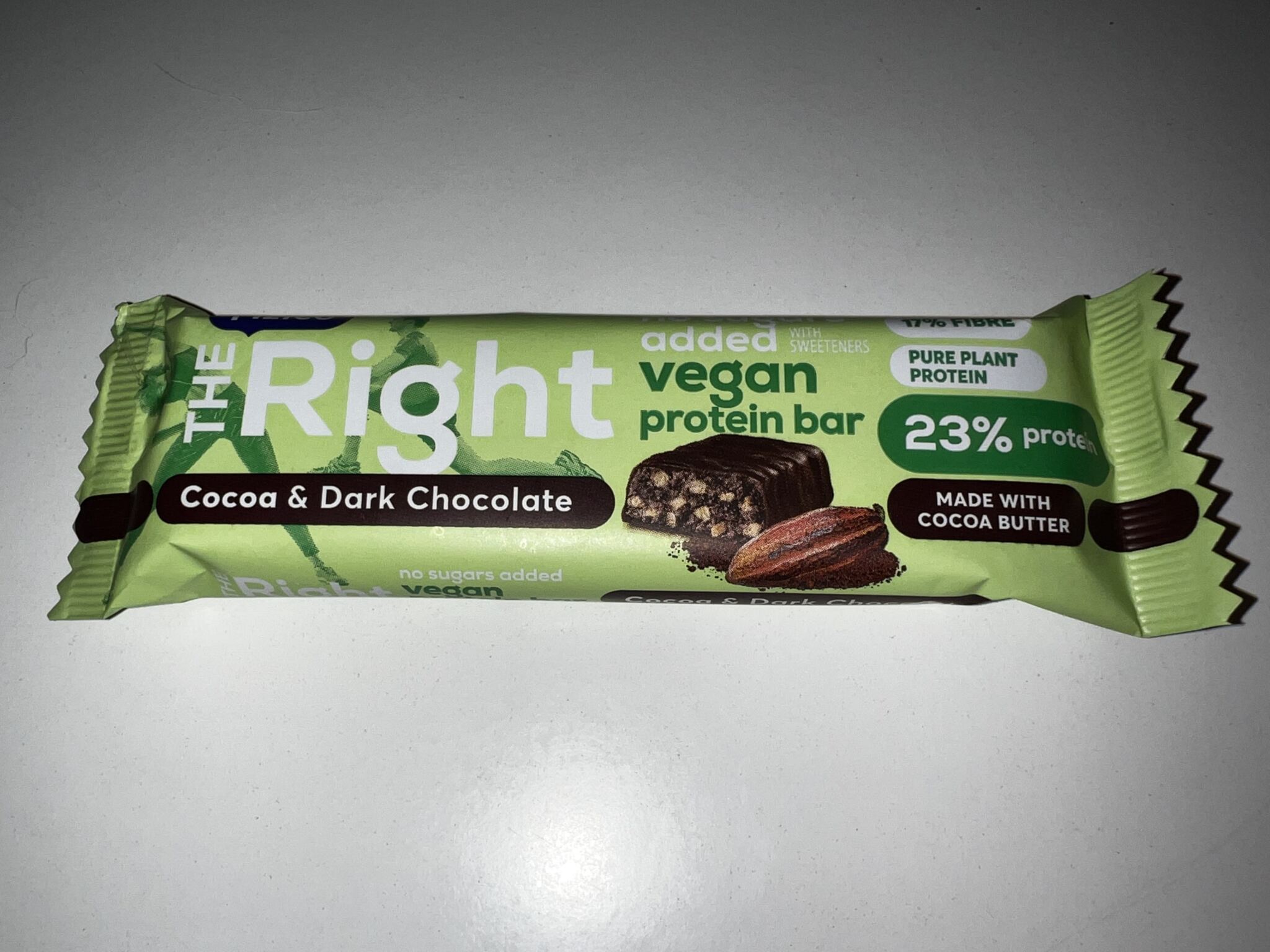 Calcul calorii mancare - Jurnal de slabit - Dieta de slabire - Baton proteic cu cacao si ciocolata neagra 23% proteina - 01.03.23